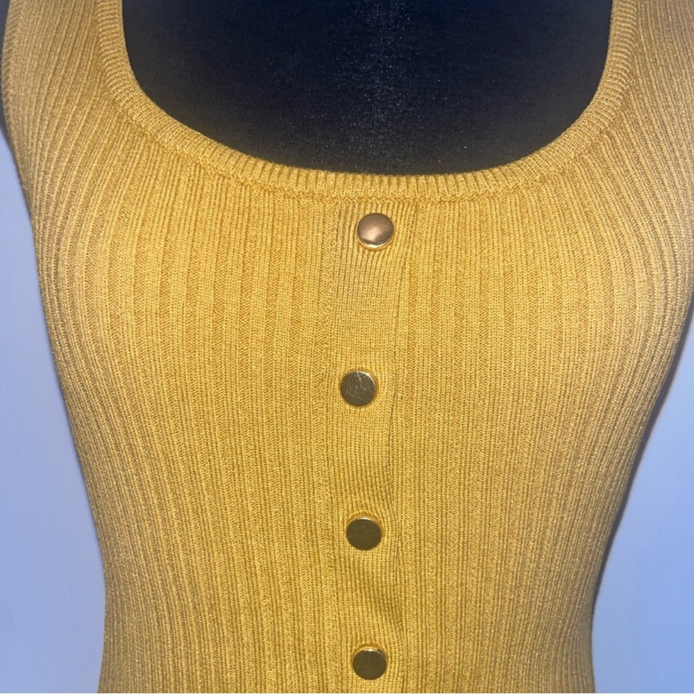 Mustard Yellow Ribbed Tank Top - Picture 2 of 4